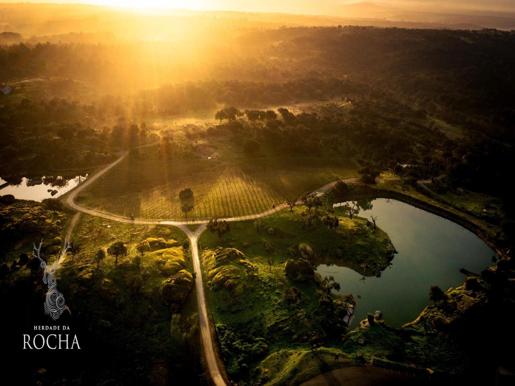 Herdade Da Rocha - Boutique Lodge Crato Exterior foto